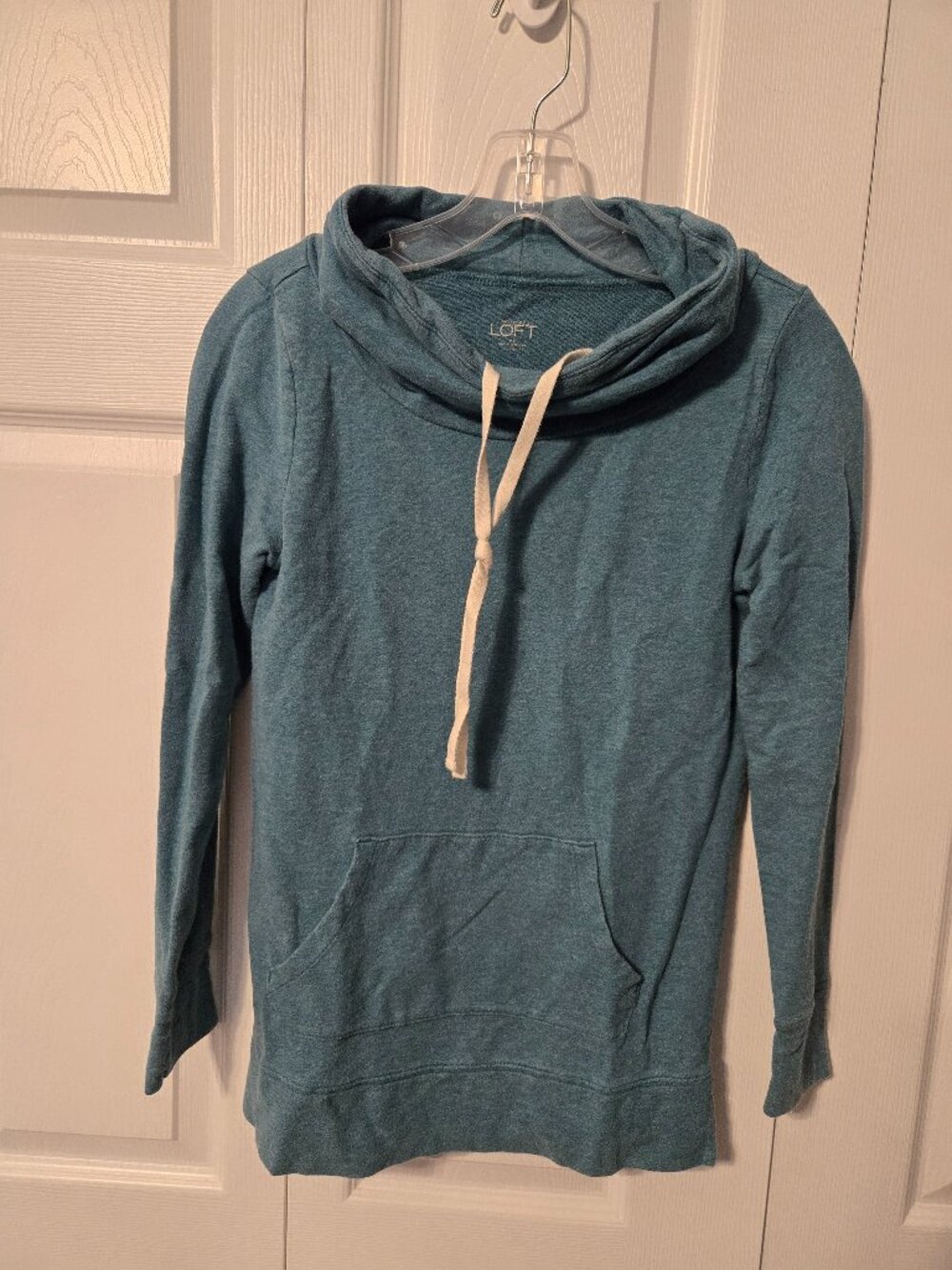 Loft Hooded String Pullover, Size XS.